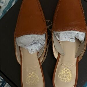 New Vince Camuto Women's Tan Mules